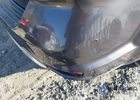 2019 Dodge Journey Crossroad z USA, uszkodzony, nr VIN 3C4PDCGG3KT778533